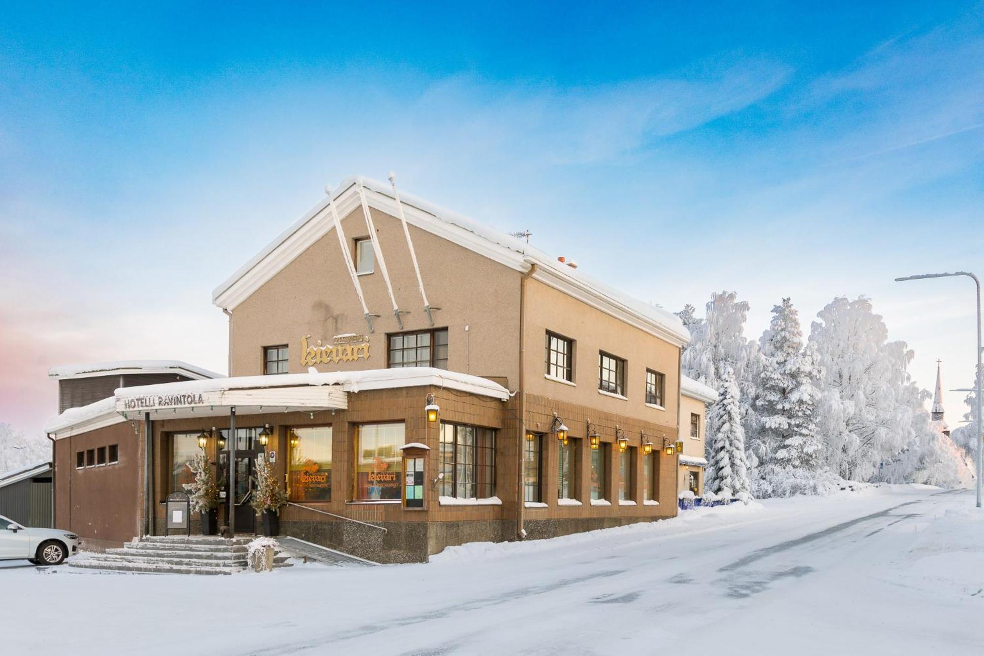 Hotel Mestarin Kievari Kemijarvi Bagian luar foto